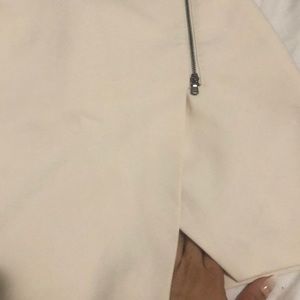 Club Monaco slit mini skirt with zipper design